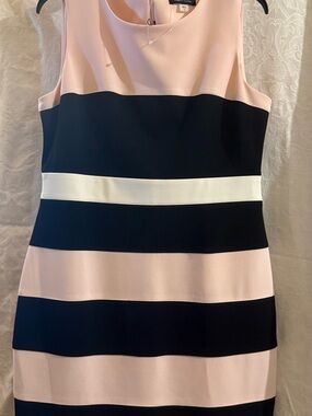 NWT Tommy Hilfiger Pink and Navy  Sleeveless Sheath Dress size 12